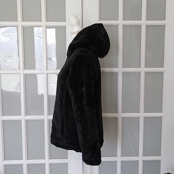 Reebok Faux Fur Reversible Black Jacket - Picture 11 of 16